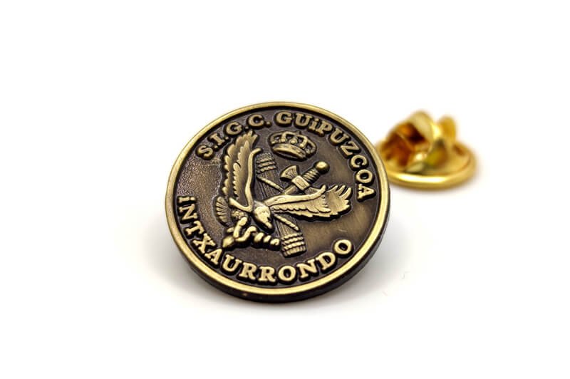 Custom 3D Pins